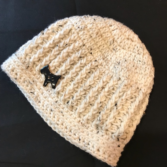 Hand Crocheted Ribbed Beanie! - Picture 4 of 4